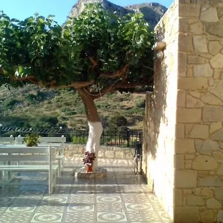 Apartment Luxurious Stone 2